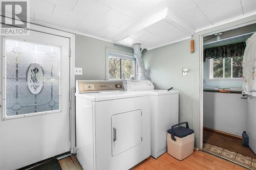 1-3 Whites Road, Bay Roberts, NL - Indoor Photo Showing Laundry Room