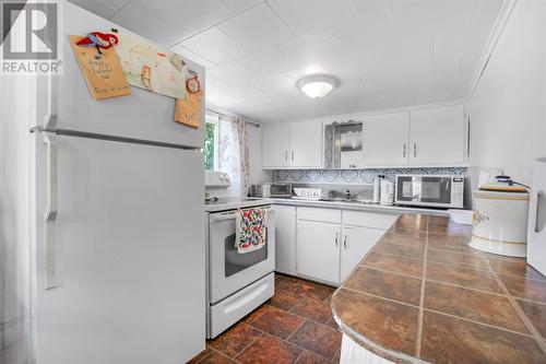 1-3 Whites Road, Bay Roberts, NL - Indoor Photo Showing Kitchen