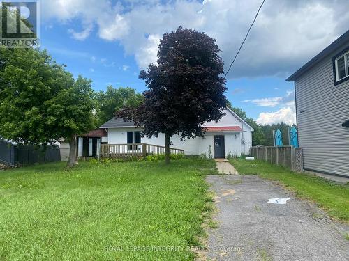 2415 DU LAC ROAD  Clarence-Rockland, ON K0A 3N0