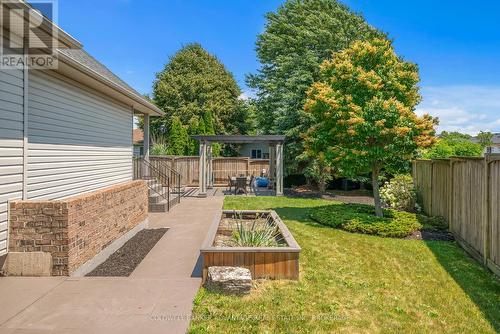 152 Redwood Court, Welland (N. Welland), ON - Outdoor