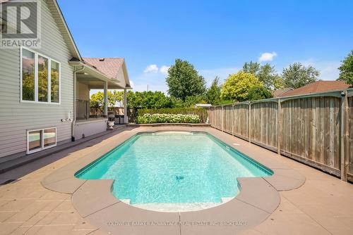 152 Redwood Court, Welland (N. Welland), ON - Outdoor With In Ground Pool With Deck Patio Veranda