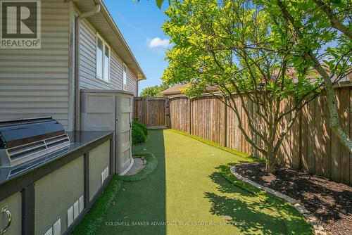 152 Redwood Court, Welland (N. Welland), ON - Outdoor With Exterior