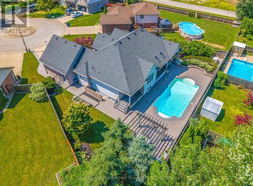 152 Redwood Court, Welland (N. Welland), ON - Outdoor With In Ground Pool With View