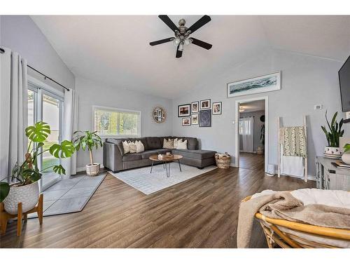 268 Hill Street, St Clair, ON 