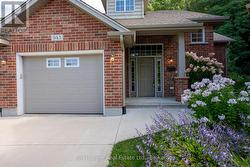 943 5TH A AVENUE E  Owen Sound, ON N4K 0C2