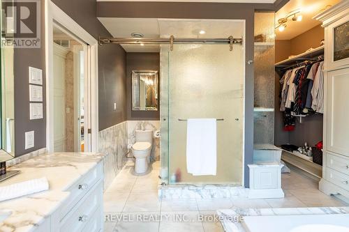 333 Milla Court, Waterloo, ON - Indoor Photo Showing Bathroom