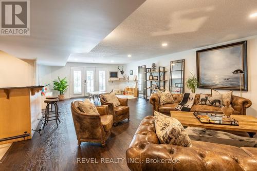 333 Milla Court, Waterloo, ON - Indoor Photo Showing Other Room