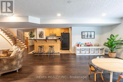 333 Milla Court, Waterloo, ON - Indoor