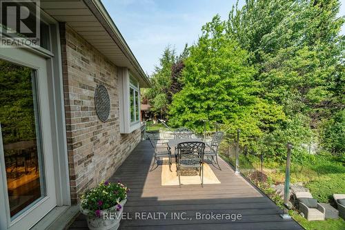333 Milla Court, Waterloo, ON - Outdoor