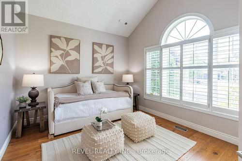 333 Milla Court, Waterloo, ON - Indoor Photo Showing Bedroom