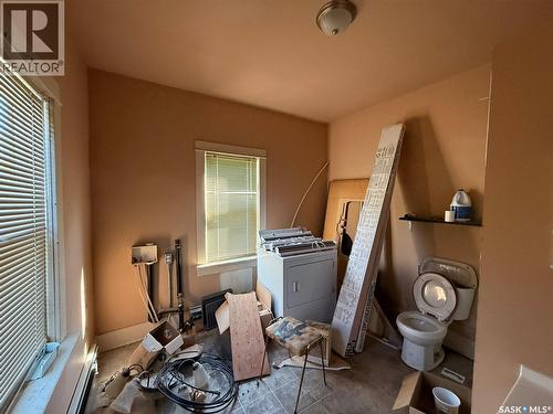 577 Central Avenue N, Swift Current, SK - Indoor