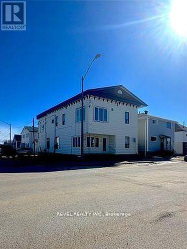 387 Main Street, Iroquois Falls, ON - Outdoor