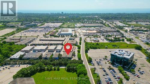 5044 South Service Road, Burlington, ON 