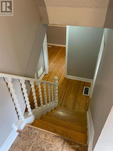 10 Chatsworth Drive, Brampton, ON - Indoor Photo Showing Other Room