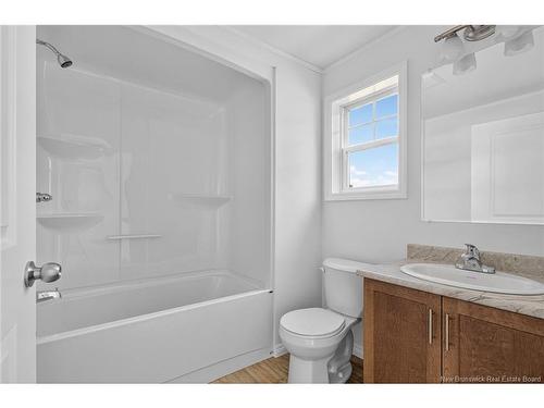 27 Dupuis Ave, Moncton, NB 