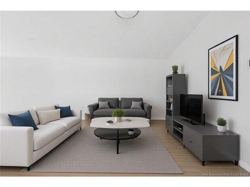 27 Dupuis Ave, Moncton, NB 