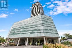 1104 - 485 RICHMOND ROAD  Ottawa, ON K2A 3W9