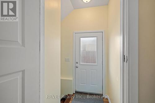 6558 Montrose Road, Niagara Falls (West Wood), ON - Indoor Photo Showing Other Room