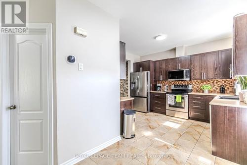 55 Emerald Pond Private, Ottawa, ON - Indoor Photo Showing Kitchen