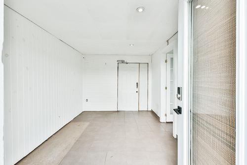 Hall - 250 Rue Industrielle, Saint-Roch-De-L'Achigan, QC - Indoor Photo Showing Other Room