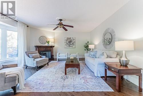 518 Grand Ridge Drive, Cambridge, ON - Indoor Photo Showing Living Room With Fireplace