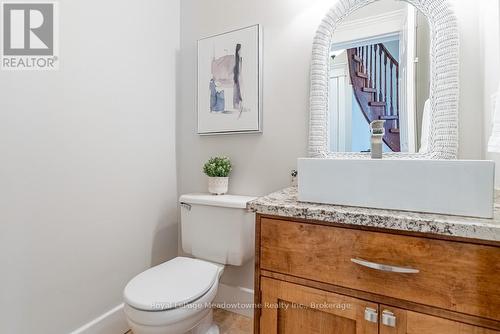 518 Grand Ridge Drive, Cambridge, ON - Indoor Photo Showing Bathroom