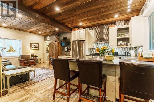 Apartment kitchen and sitting area - 440 Concession Rd 16 Concession E, Tiny, ON - Indoor