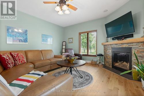 288 Edward Street W, Stirling-Rawdon (Rawdon Ward), ON - Indoor Photo Showing Living Room With Fireplace