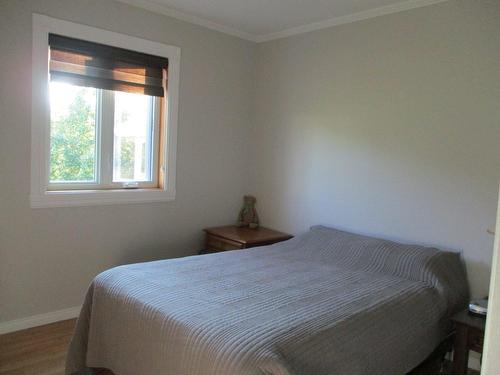 Chambre à coucher - 190 Route Martineau, Sainte-Anne-De-La-Pocatière, QC - Indoor Photo Showing Bedroom