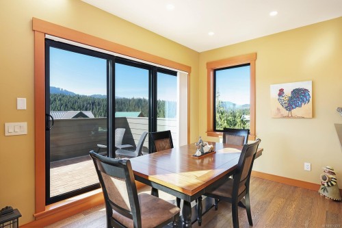 890 Cruikshank Ridge, Courtenay, BC 