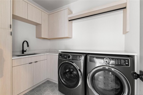 1046 Golden Spire Cres, Langford, BC 