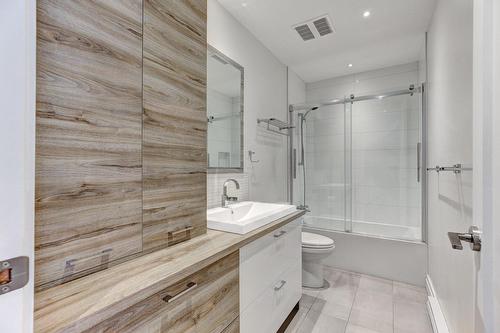 Salle de bains - 3492Z Rue Simpson, Montréal (Ville-Marie), QC 