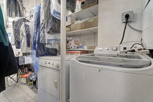 Commerce - 11685 Boul. De Pierrefonds, Montréal (Pierrefonds-Roxboro), QC 