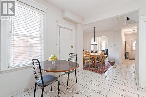 27 Tisdale Street N, Hamilton, ON - Indoor Photo Showing Dining Room
