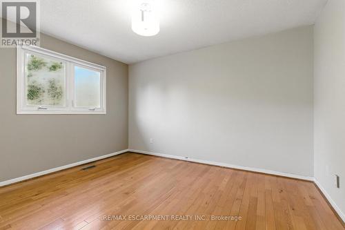1624 Gallant Drive, Mississauga, ON - Indoor Photo Showing Other Room