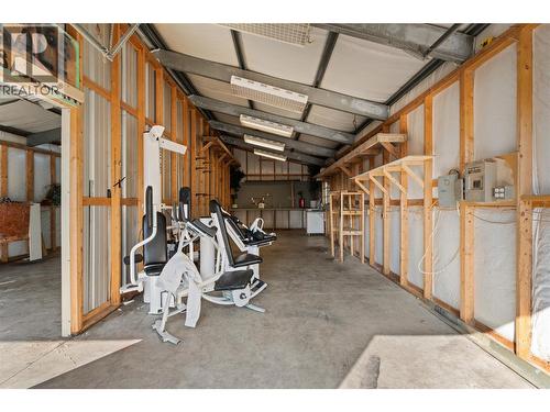 2858 Aberdeen Road, West Kelowna, BC - Indoor