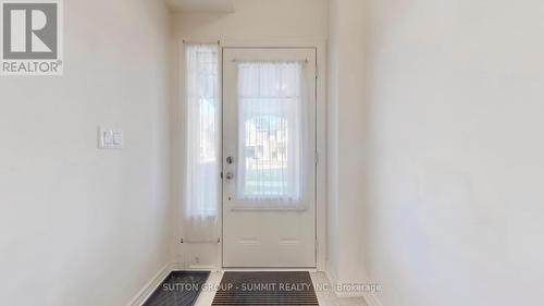 3964 Thomas Alton Boulevard, Burlington, ON - Indoor Photo Showing Other Room