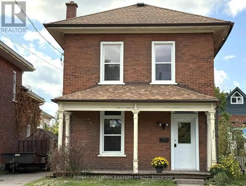 215 STEWART STREET  Peterborough (Town Ward 3), ON K9J 3M6