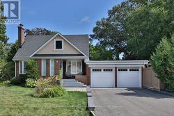 886 WHITNEY DRIVE  Mississauga, ON L4Y 1E7