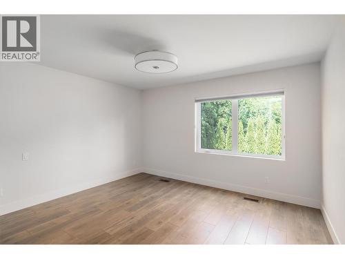 410 Sarsons Road, Kelowna, BC - Indoor Photo Showing Other Room