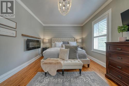 425 Ingersoll Avenue, Woodstock (Woodstock - North), ON - Indoor Photo Showing Bedroom