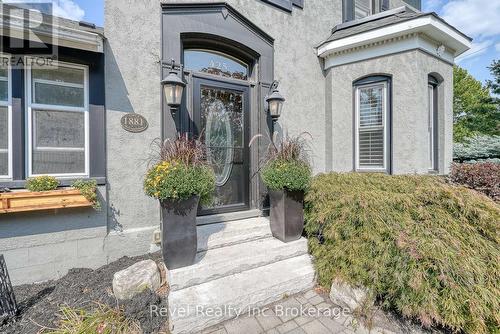 425 Ingersoll Avenue, Woodstock (Woodstock - North), ON - Outdoor