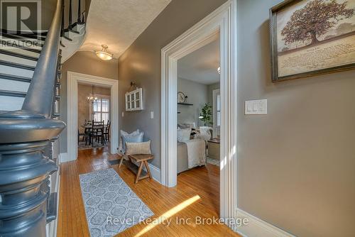 425 Ingersoll Avenue, Woodstock (Woodstock - North), ON - Indoor Photo Showing Other Room