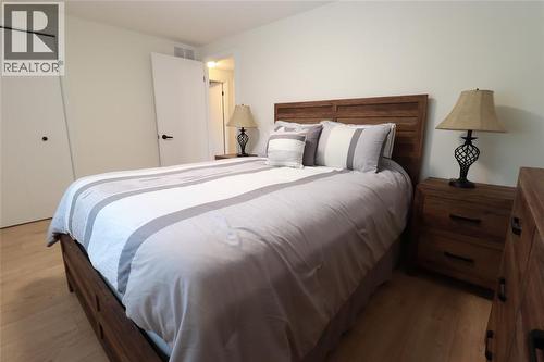 1912 Winslow Crescent, Sarnia, ON - Indoor Photo Showing Bedroom