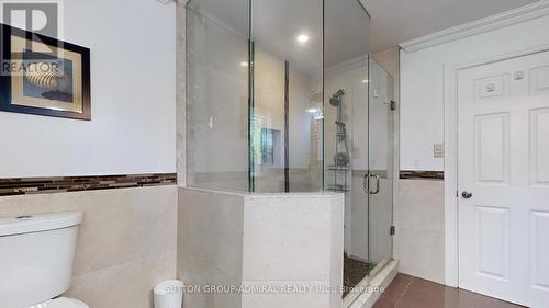 2 Newman Avenue, Richmond Hill, ON - Indoor Photo Showing Bathroom
