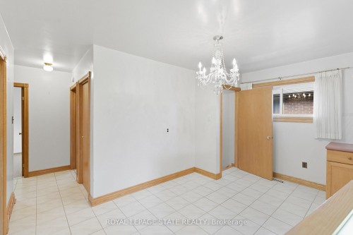 98 East 16Th Street, Hamilton, ON - Indoor Photo Showing Other Room