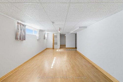 98 East 16Th Street, Hamilton, ON - Indoor Photo Showing Other Room