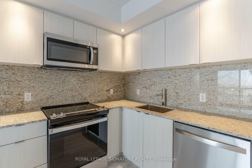 2705-10 Eva Road, Toronto, ON - Indoor Photo Showing Kitchen With Upgraded Kitchen