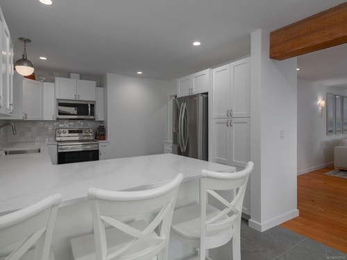 9010 Lord Rd, Port Alberni, BC 