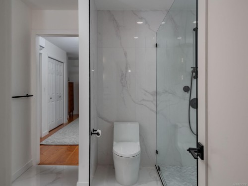 9010 Lord Rd, Port Alberni, BC 